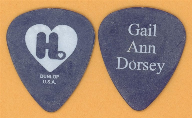 Gwen Stefani Gail Ann Dorsey Vintage Guitar Pick - 2005 Harajuku Tour