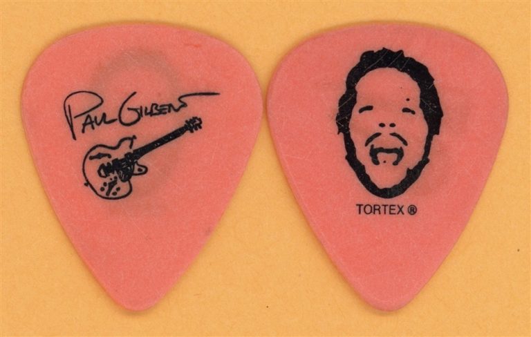 Mr. Big Paul Gilbert Chris Wyse Vintage Guitar Pick - 2006 Yard Tour