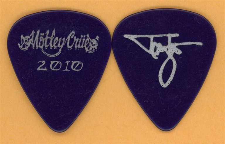 Motley Crue Tommy Lee Vintage Guitar Pick - 2010 Dr. Feelgood 20th Tour