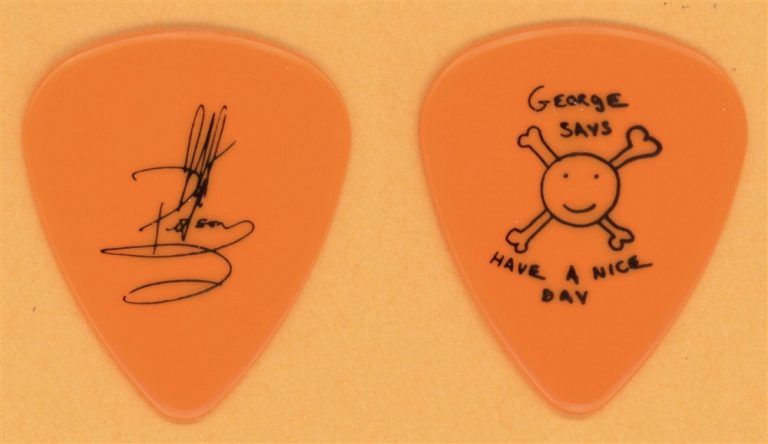 Dokken Jeff Pilson Vintage Guitar Pick - 1986 Under Lock and Key Tour