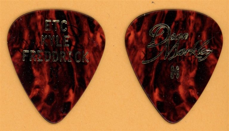 Earl Thomas Conley ETC Kyle Freddrick Vintage Tour Guitar Pick