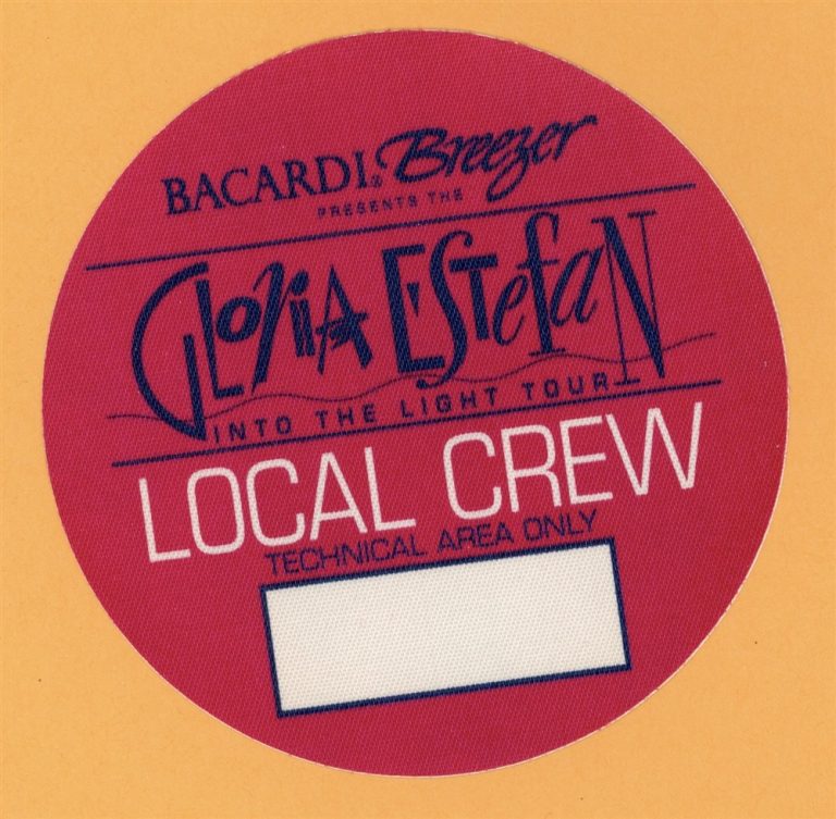 Gloria Estefan 1991 Into The Light Concert Tour CREW Backstage Pass