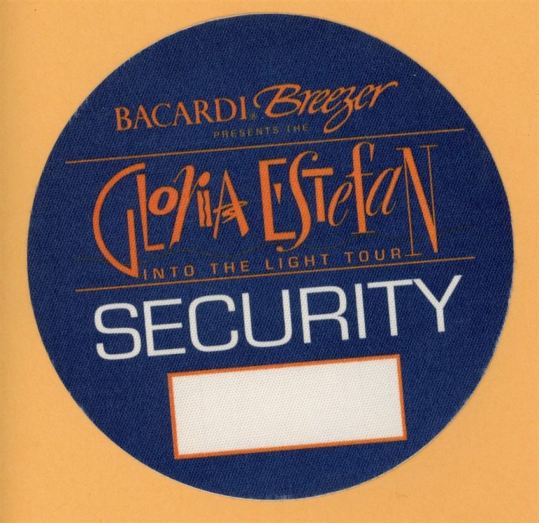 Gloria Estefan 1991 Into The Light Concert Tour SECURITY Backstage Pass
