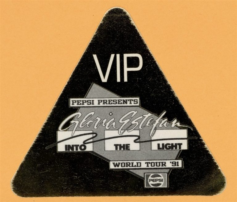 Gloria Estefan 1991 Into The Light Concert Tour VIP Backstage Pass - GOLD Pepsi