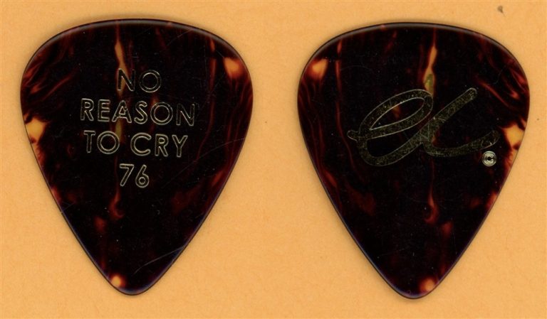 Eric Clapton Vintage Guitar Pick - No Reason To Cry 76