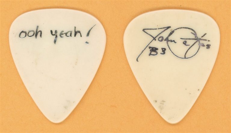 Hall & Oates John Oates Vintage Guitar Pick - 1988 Ooh Yeah Tour