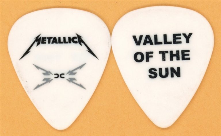 Metallica Valley of the Sun Vintage Guitar Pick - 2008 Death Magnetic Tour