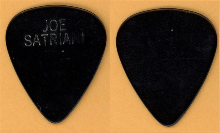 Joe Satriani One Sided Vintage Guitar Pick - 1986 Not of This Earth Tour
