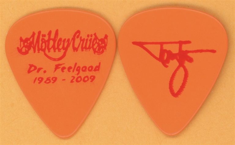 Motley Crue Tommy Lee Vintage Guitar Pick - 2009 Dr. Feelgood 20th Tour