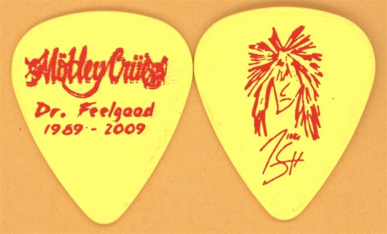 Motley Crue Nikki Sixx Vintage Guitar Pick - 2009 Dr. Feelgood 20th Tour