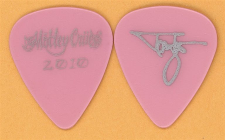 Motley Crue Tommy Lee Vintage Guitar Pick - 2010 Dr. Feelgood 20th Tour