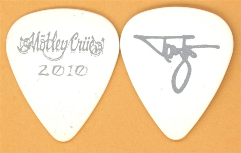 Motley Crue Tommy Lee Vintage Guitar Pick - 2010 Dr. Feelgood 20th Tour