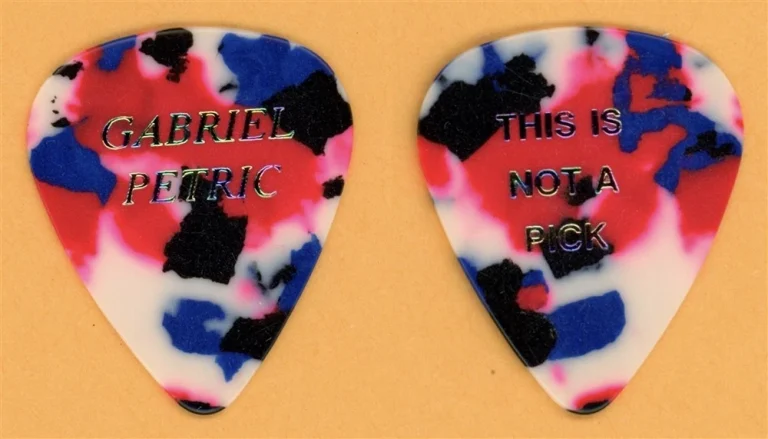 Gabriel Petric Vintage Tour Guitar Pick