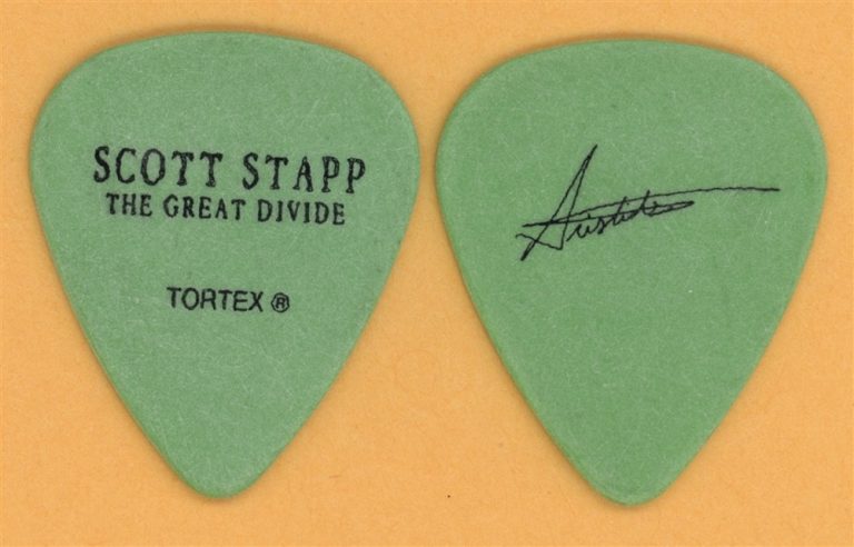 Scott Stapp Artie Rincon Creed Vintage Guitar Pick - 2006 Great Divide Tour