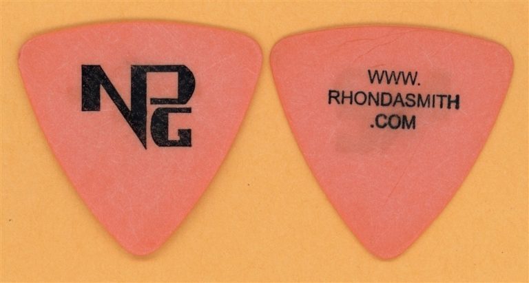 Prince NPG Rhonda Smith Vintage Guitar Pick - 2004 Musicology Tour