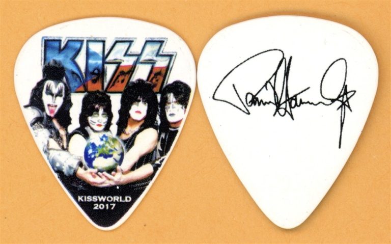 KISS Paul Stanley Czech Flag Vintage Guitar Pick - 2017 KISSWORLD Tour