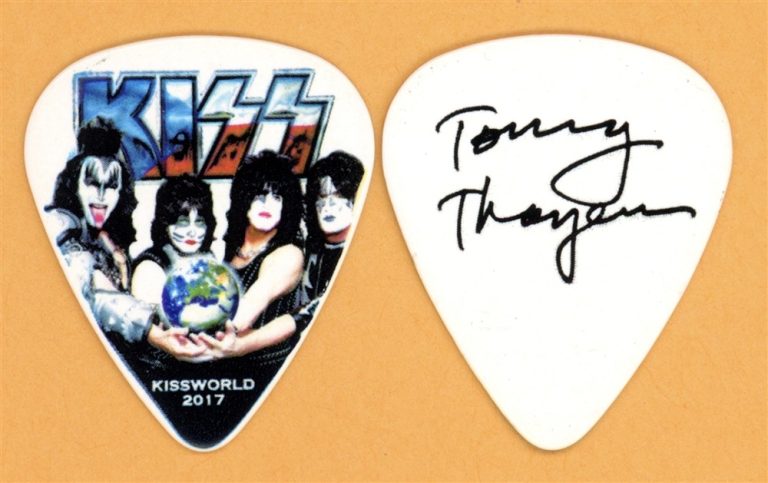 KISS Tommy Thayer Czech Flag Vintage Guitar Pick - 2017 KISSWORLD Tour