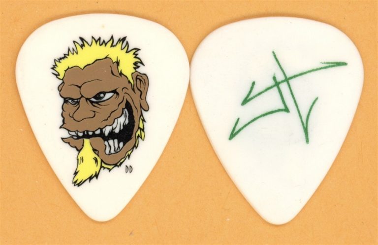 Metallica James Hetfield Vintage Guitar Pick - 2004 St. Anger Tour