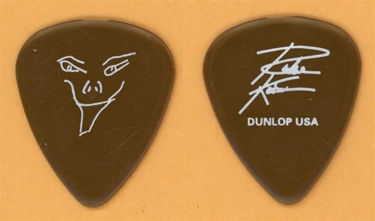 Poison Richie Kotzen Vintage Tour Guitar Pick