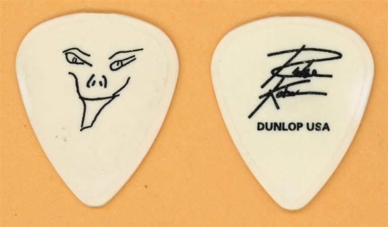 Poison Richie Kotzen Vintage Tour Guitar Pick