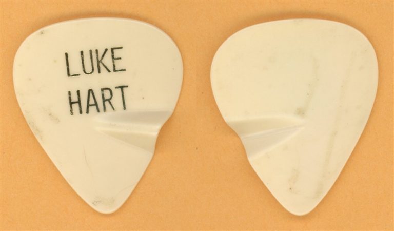 Luke Hart Vintage Tour Guitar Pick