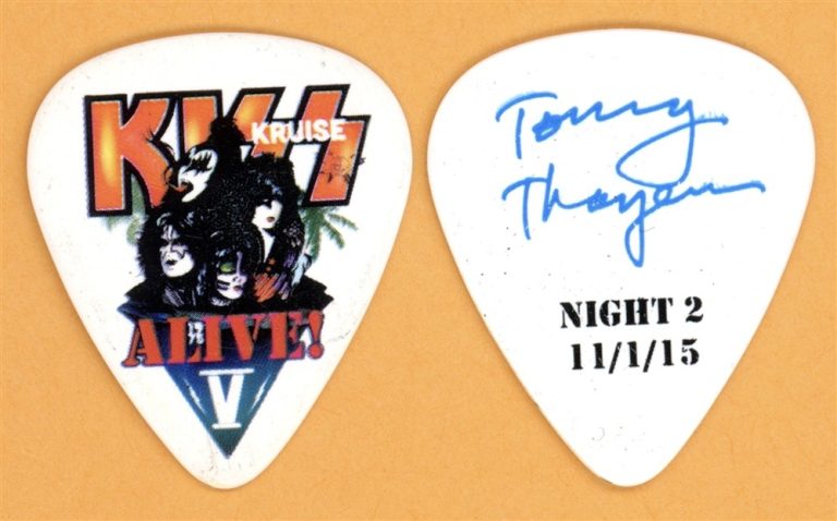KISS Tommy Thayer NIGHT 2 Vintage Guitar Pick - 2015 KRUISE V Tour