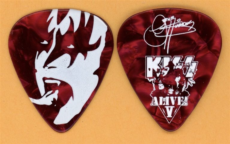 KISS Gene Simmons Vintage Guitar Pick - 2015 KRUISE Alive V Tour
