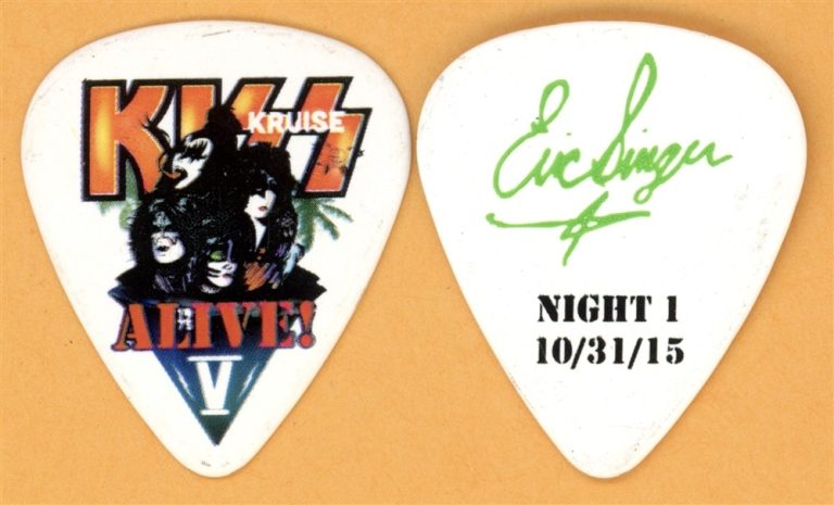 KISS Eric Singer NIGHT 1 Vintage Guitar Pick - 2015 KRUISE V Tour