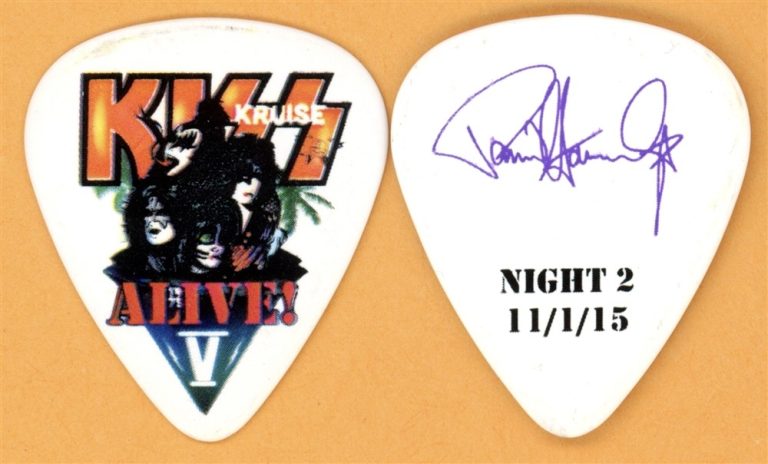 KISS Paul Stanley NIGHT 2 Vintage Guitar Pick - 2015 KRUISE V Tour