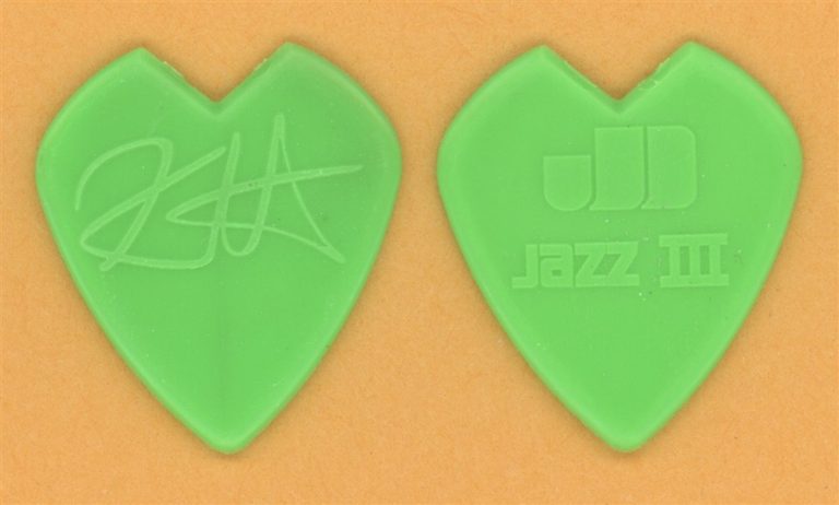 Metallica Kirk Hammett Vintage Guitar Pick - 2008 Death Magnetica Tour