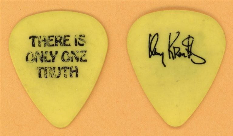 Lenny Kravitz Only One Truth Vintage Guitar Pick - 1991 Mama Said Tour