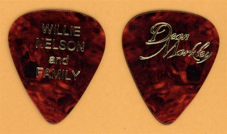 Willie Nelson & Family Vintage Tour Guitar Pick