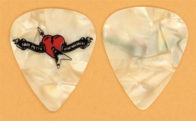 Tom Petty and The Heartbreakers Guitar Pick - 2005 Last DJ Tour