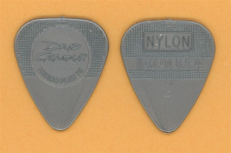 Pink Floyd David Gilmour Vintage Guitar Pick - 2010 UK Reunion Tour - 2DOT