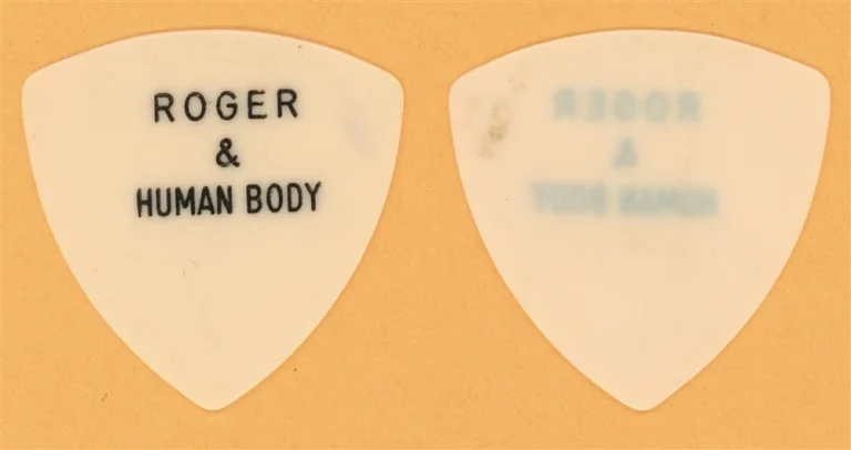Roger & Human Body Vintage Tour Guitar Pick - 1976 Introducing Roger Tour