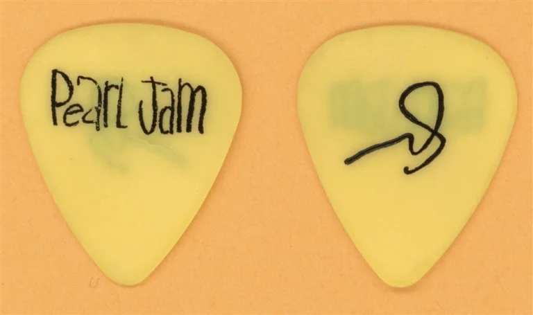 Pearl Jam Stone Gossard Rat Vintage Guitar Pick - 1993 .VS Tour