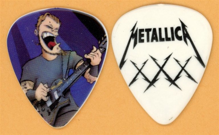 Metallica James Hetfield Vintage Guitar Pick - 2011 30th Anniversary Tour