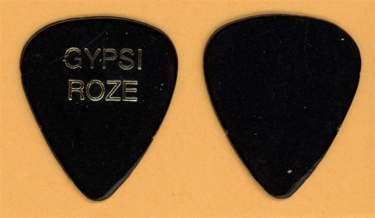 Gypsi Roze Vintage Tour Guitar Pick