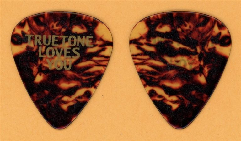 Paul McCartney TrueTone Loves You Vintage Guitar Pick - 2013 Got Back Tour