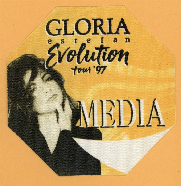 Gloria Estefan 1997 Evolution Concert Tour MEDIA Backstage Pass