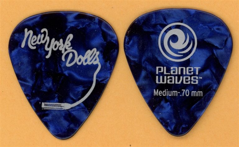 New York Dolls Earl Slick Planet Waves Vintage Guitar Pick - 2011 US Tour