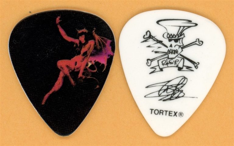 Slash Guns N Roses Vintage Guitar Pick - 2012 Apocalyptic Love Tour