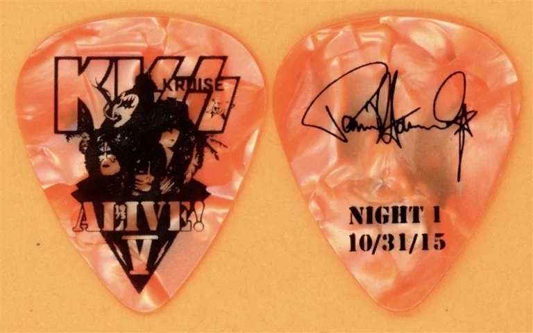 KISS Paul Stanley NIGHT 1 Vintage Guitar Pick - 2015 KRUISE Alive V Tour
