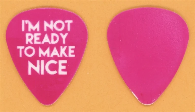 Dixie Chicks Vintage Guitar Pick - 2017 DCX MMXVI/MMXVII World Tour