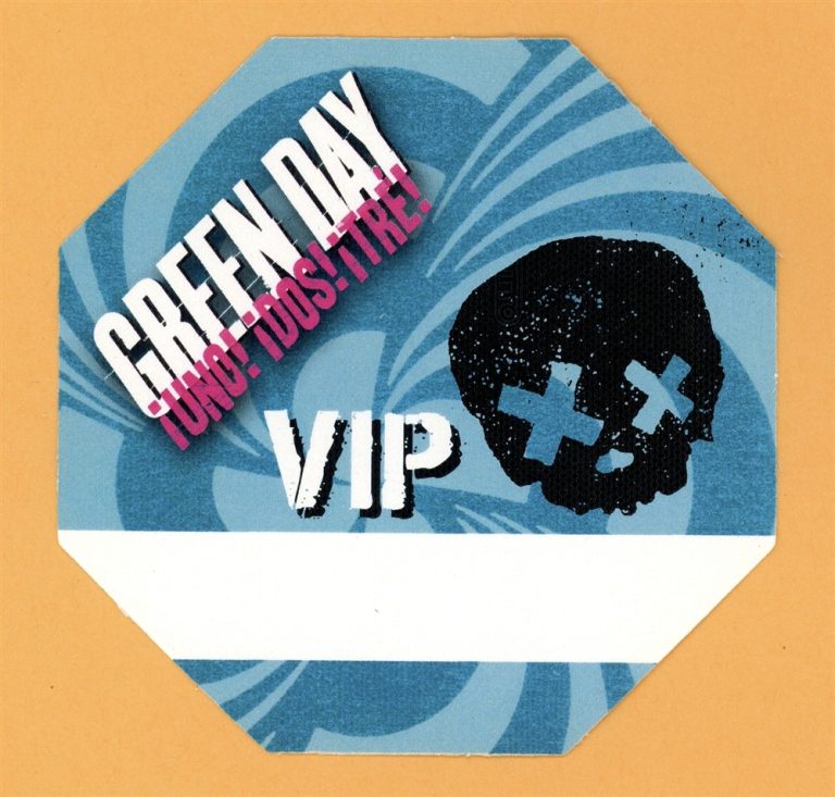 Green Day 2013 UNO! DOS! TRE! Concert Tour VIP Backstage Pass