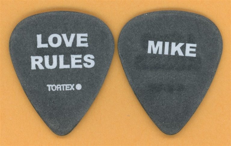 Heart Mike Inez Alice in Chains Vintage Guitar Pick - 2007 Love Rules Tour