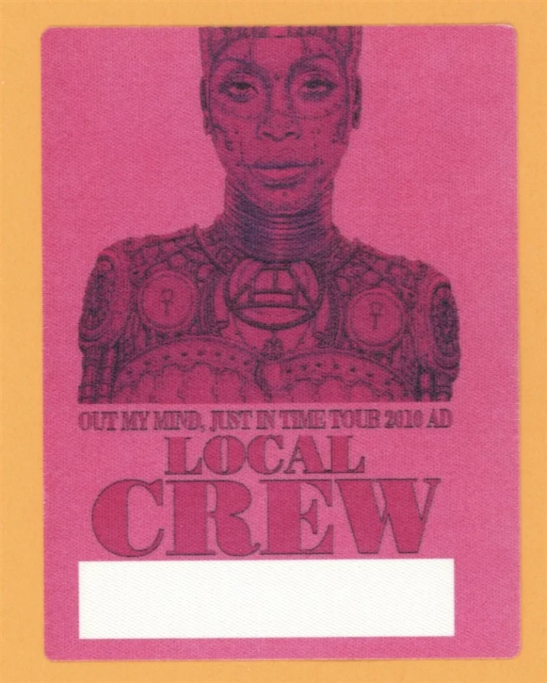 Erykah Badu 2010 New Amerykah Part Two Concert Tour CREW Backstage Pass