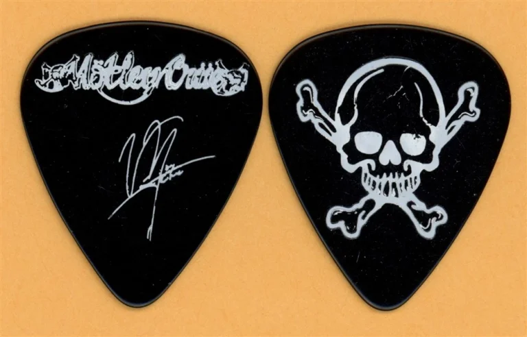 Motley Crue Vince Neil Skull White on Black Guitar Pick - 1989 Dr. Feelgood Tour