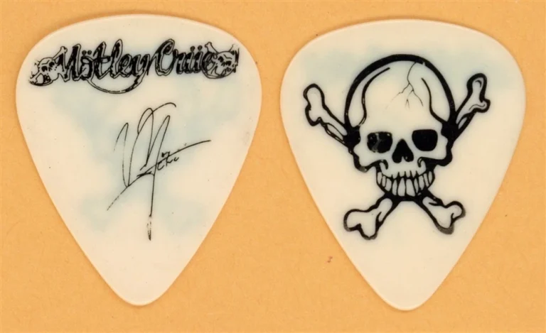 Motley Crue Vince Neil Skull Black on White Guitar Pick - 1989 Dr. Feelgood Tour