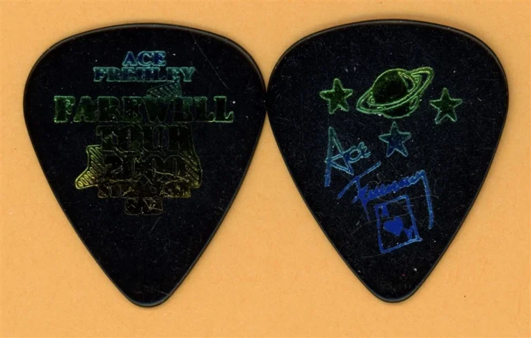 KISS 2000 Farewell Tour Ace Frehley Vintage Guitar Pick - Syracuse, NY